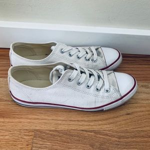 Converse Slim White Chucks